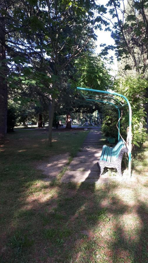 Домики У Лизы Под Ключ Pizunda Esterno foto